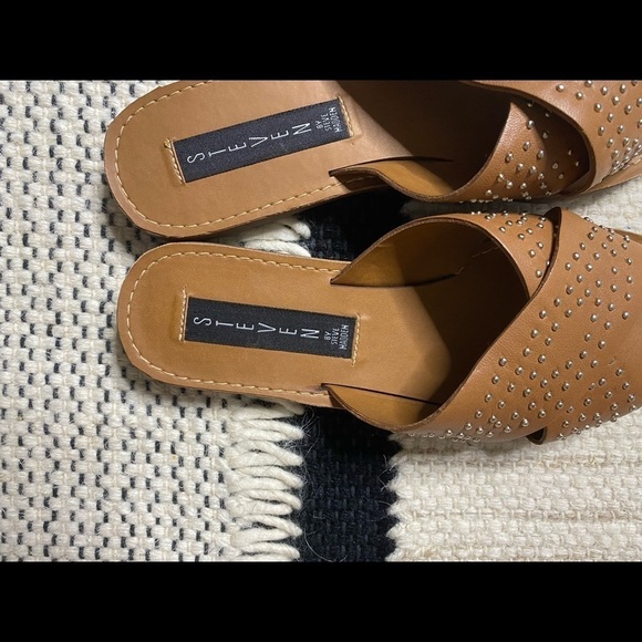 Criss Cross Studded Leather Sandals - Picture 2 of 7